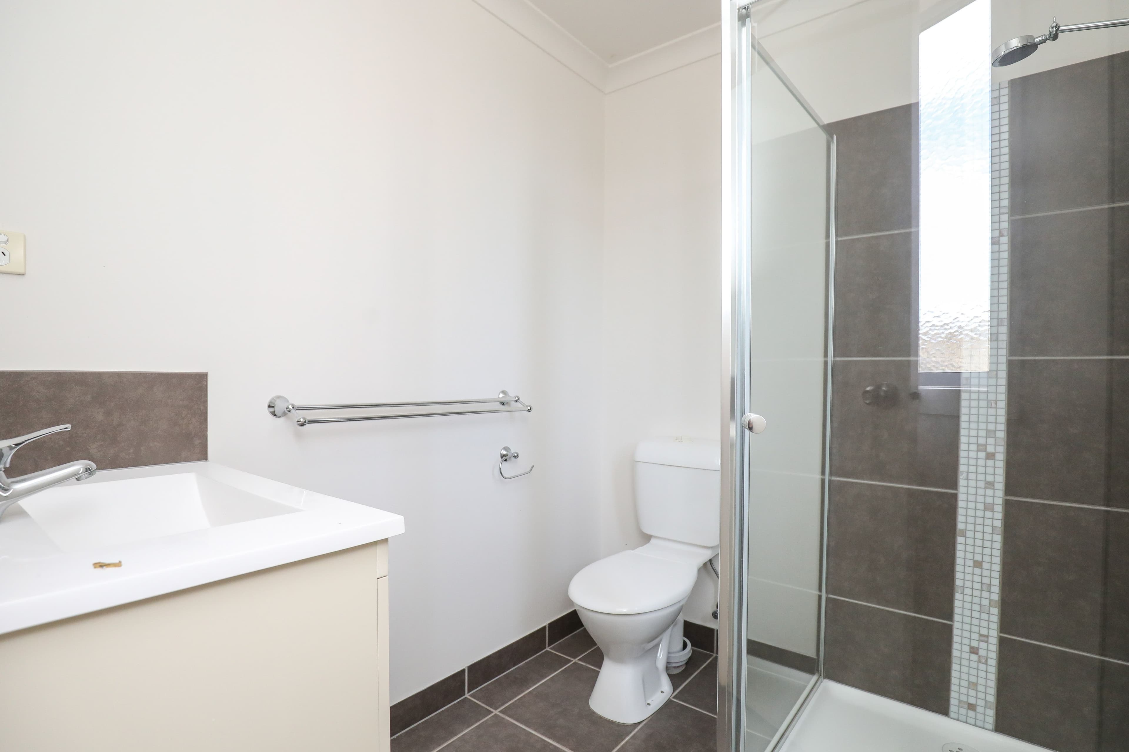 4 Reisling Court, Mildura VIC 3500, Mildura - Thumbnail 6