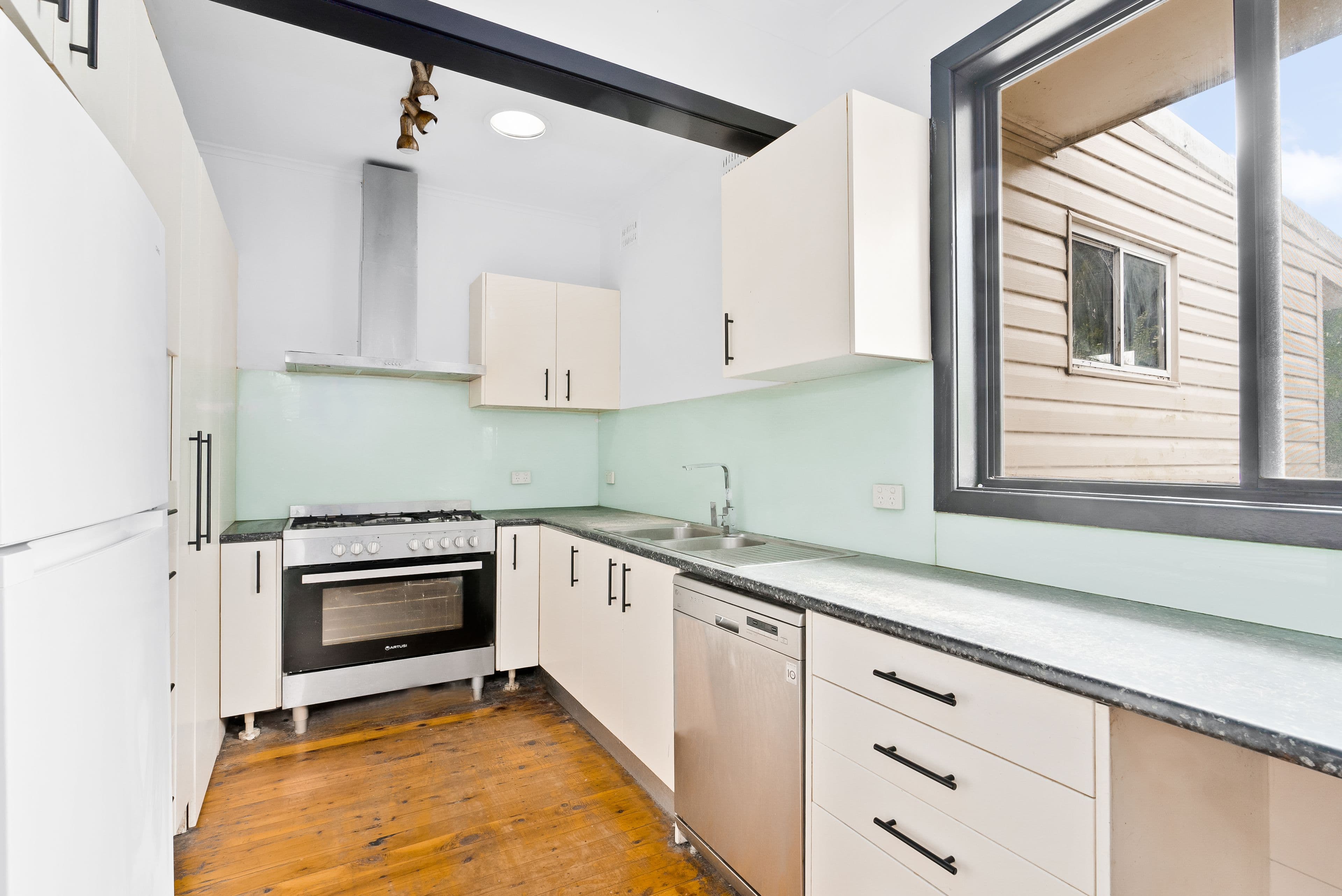 42 Adams Crescent, St Marys NSW 2760, St Marys - Thumbnail 4