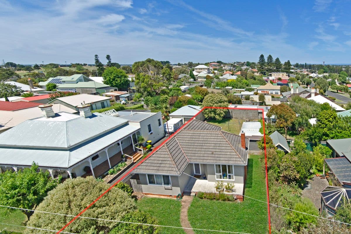 102 Kelp Street, WARRNAMBOOL VIC 3280, Warrnambool - Image 1