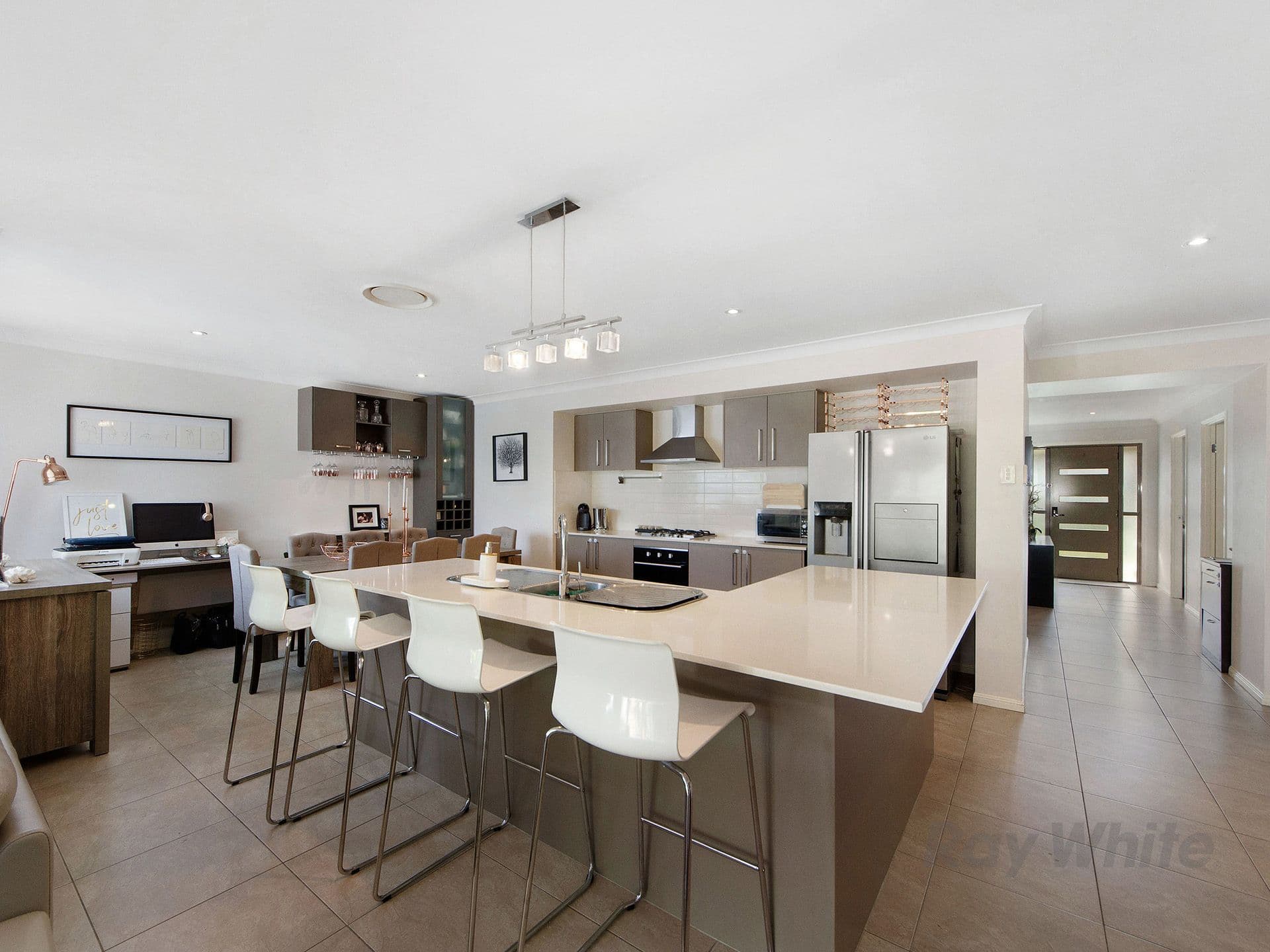 17 Carrieton Street, Ormeau QLD 4208, Ormeau - Thumbnail 2