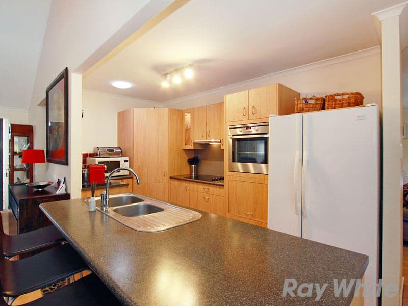 118 Saturn Crescent, BRIDGEMAN DOWNS QLD 4035, Bridgeman Downs - Thumbnail 2