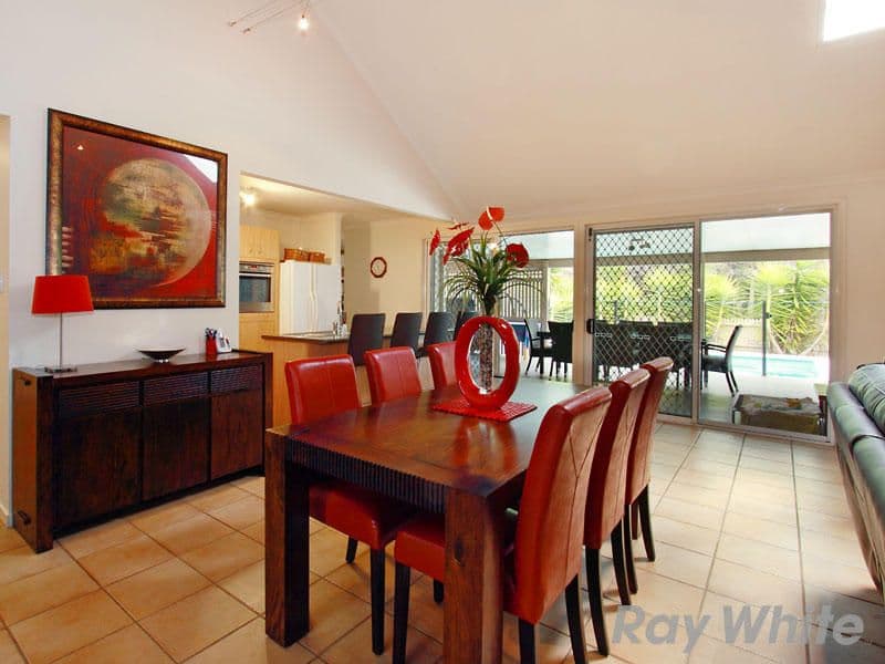 118 Saturn Crescent, BRIDGEMAN DOWNS QLD 4035, Bridgeman Downs - Thumbnail 4