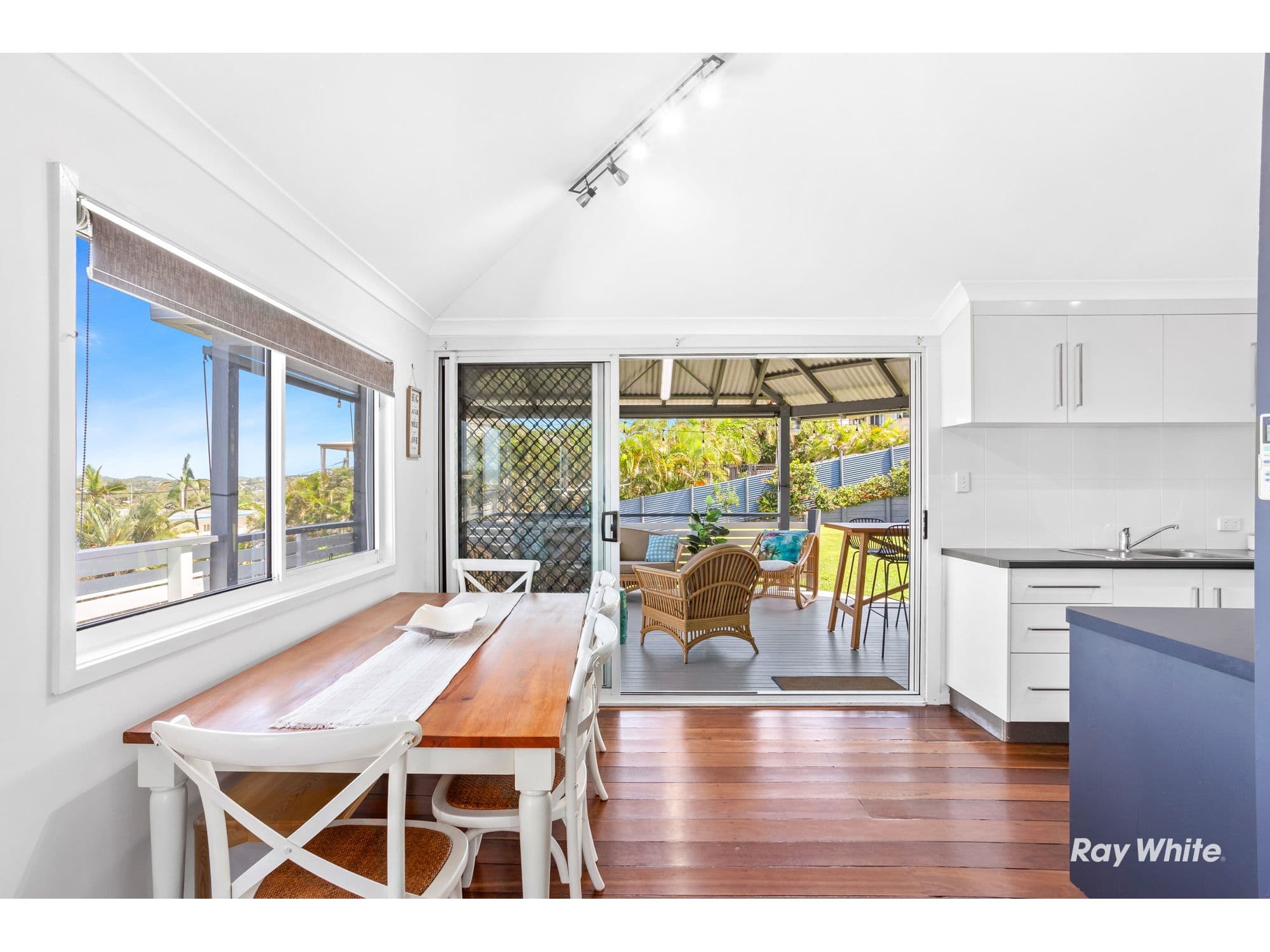 16 John Street, Yeppoon QLD 4703, Yeppoon - Thumbnail 5