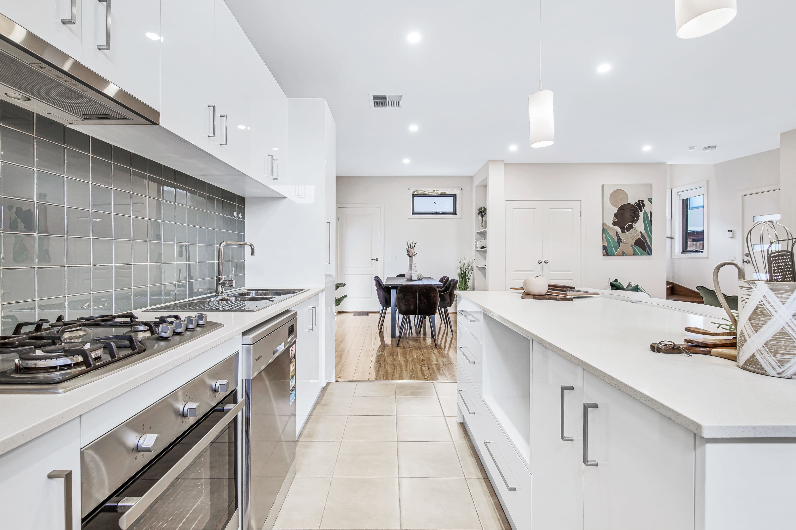 55 Glendale Road, Springvale VIC 3171, Springvale - Thumbnail 4