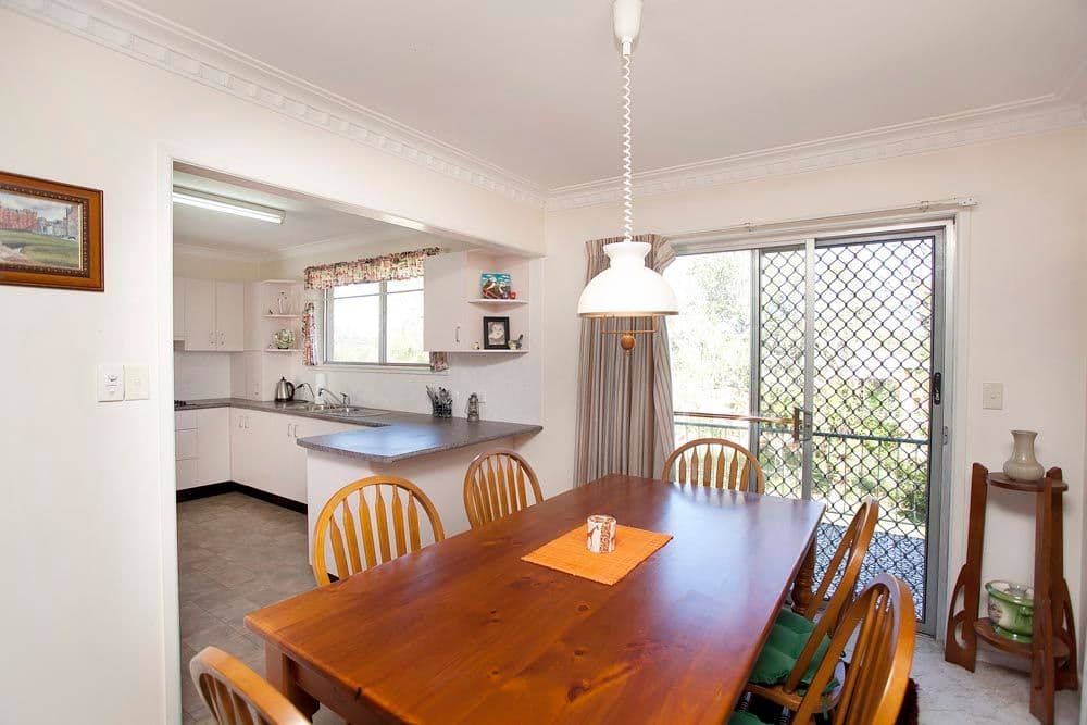 16 Colington Street, MANSFIELD QLD 4122, Mansfield - Thumbnail 4