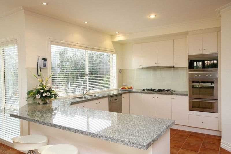 5 Rosemary Court, BERWICK VIC 3806, Berwick - Thumbnail 3