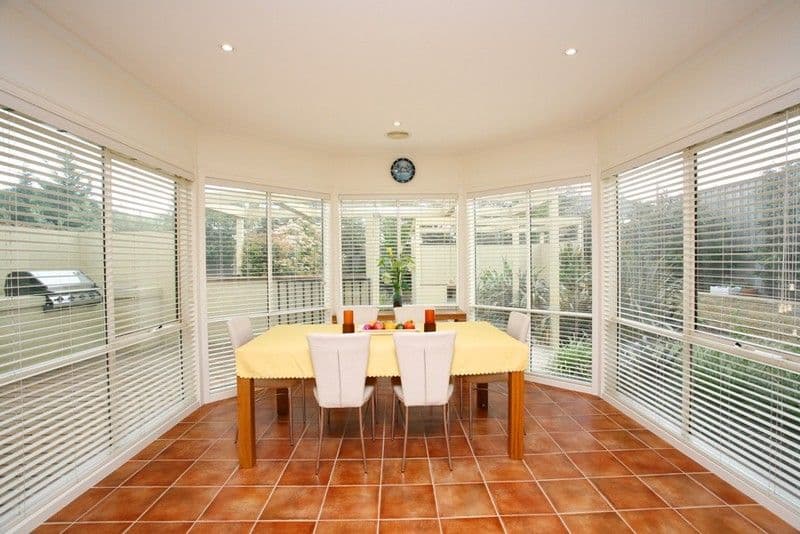 5 Rosemary Court, BERWICK VIC 3806, Berwick - Thumbnail 8