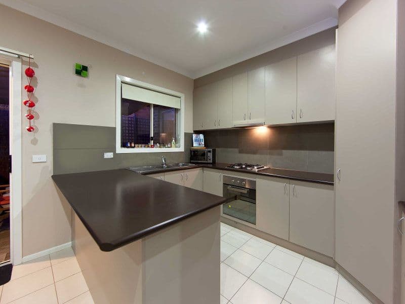 22 Hillpark Drive, MORNINGTON VIC 3931, Mornington - Thumbnail 2