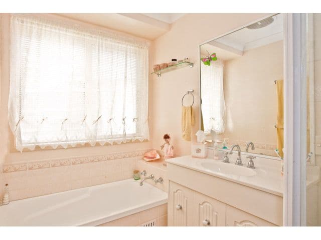 11 George Caley Place, MOUNT ANNAN NSW 2567, Mount Annan - Thumbnail 6