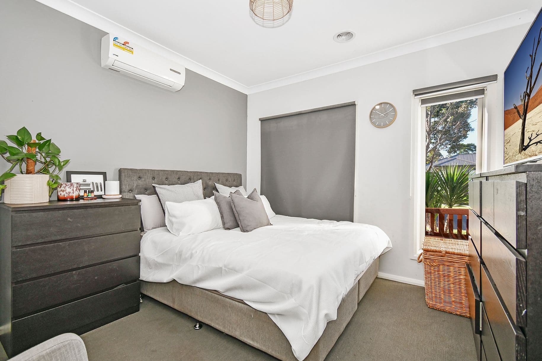 13 Isabel Street, Pakenham VIC 3810, Pakenham - Thumbnail 2