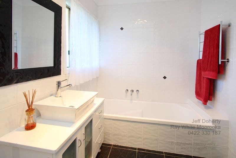 11   Toorak Road, SALISBURY QLD 4107, Salisbury - Thumbnail 4