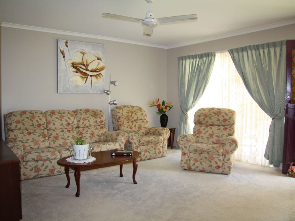 10 Kuringal Drive, FERNY HILLS QLD 4055, Ferny Hills - Thumbnail 3