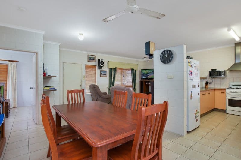 4 Fife Close, MOUNT SHERIDAN QLD 4868, Mount Sheridan - Thumbnail 4