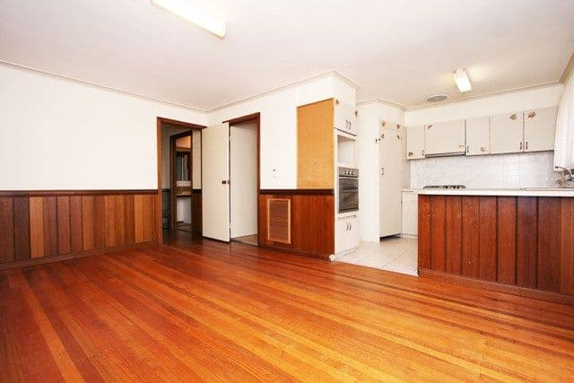 3 Banksia Crescent, HOPPERS CROSSING VIC 3029, Hoppers Crossing - Thumbnail 3