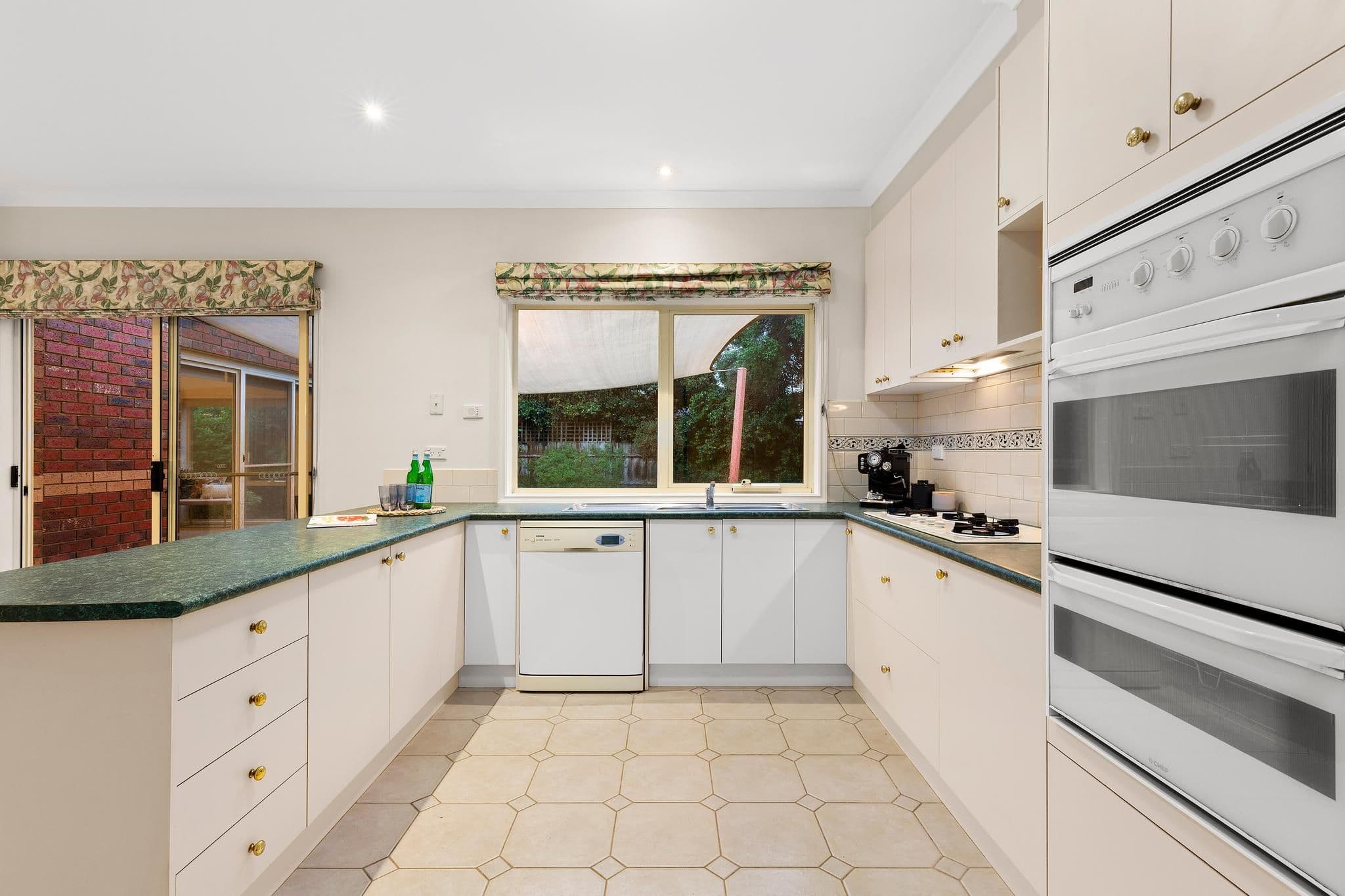 55 Murray Drive, Burwood VIC 3125, Burwood - Thumbnail 4