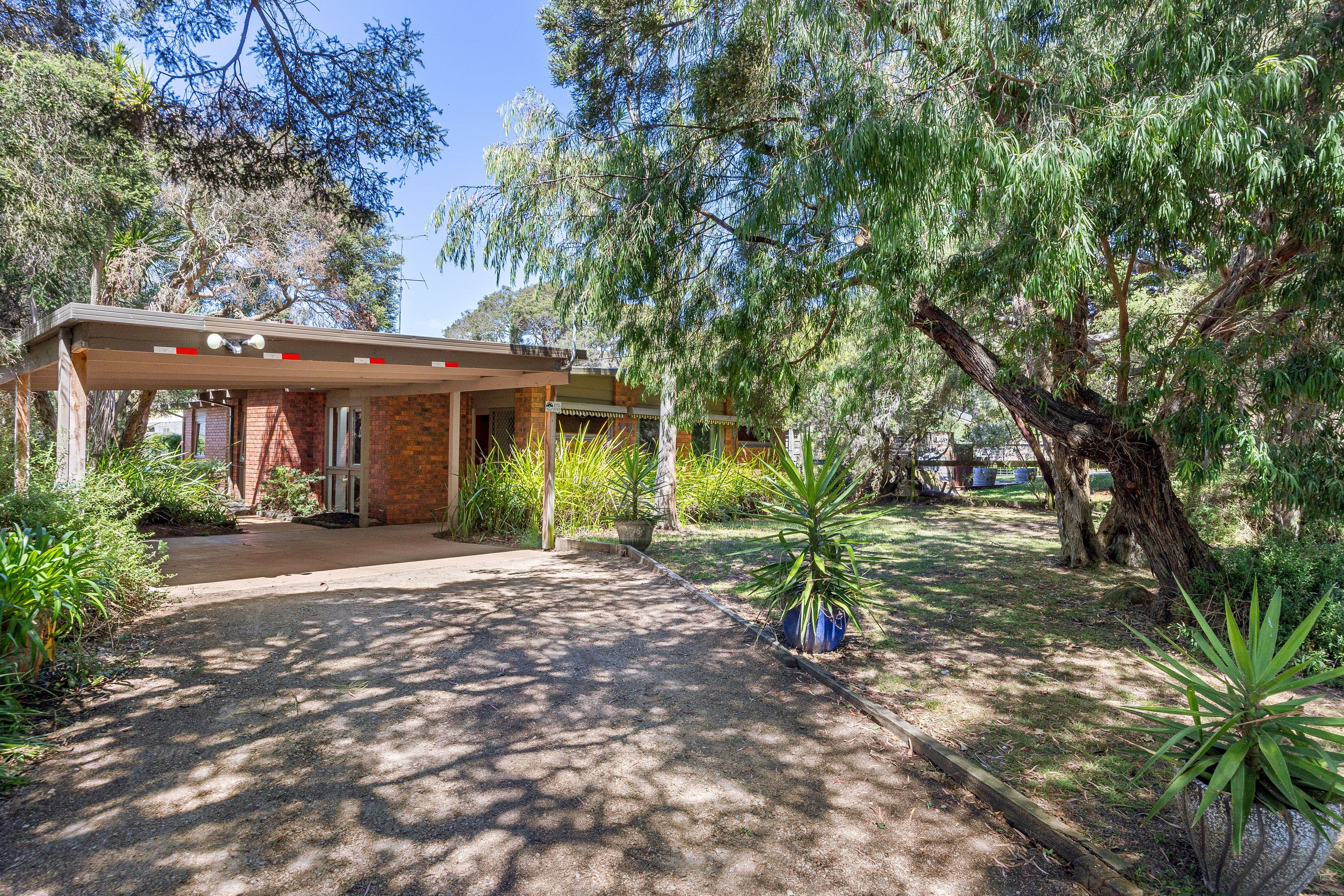 75 Canterbury Jetty Road, Rye VIC 3941, Rye - Image 1