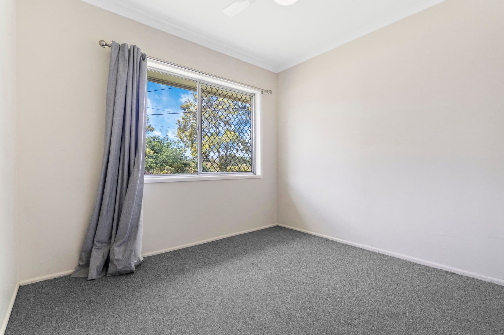 18 Anthony Street, Kingston QLD 4114, Kingston - Thumbnail 3