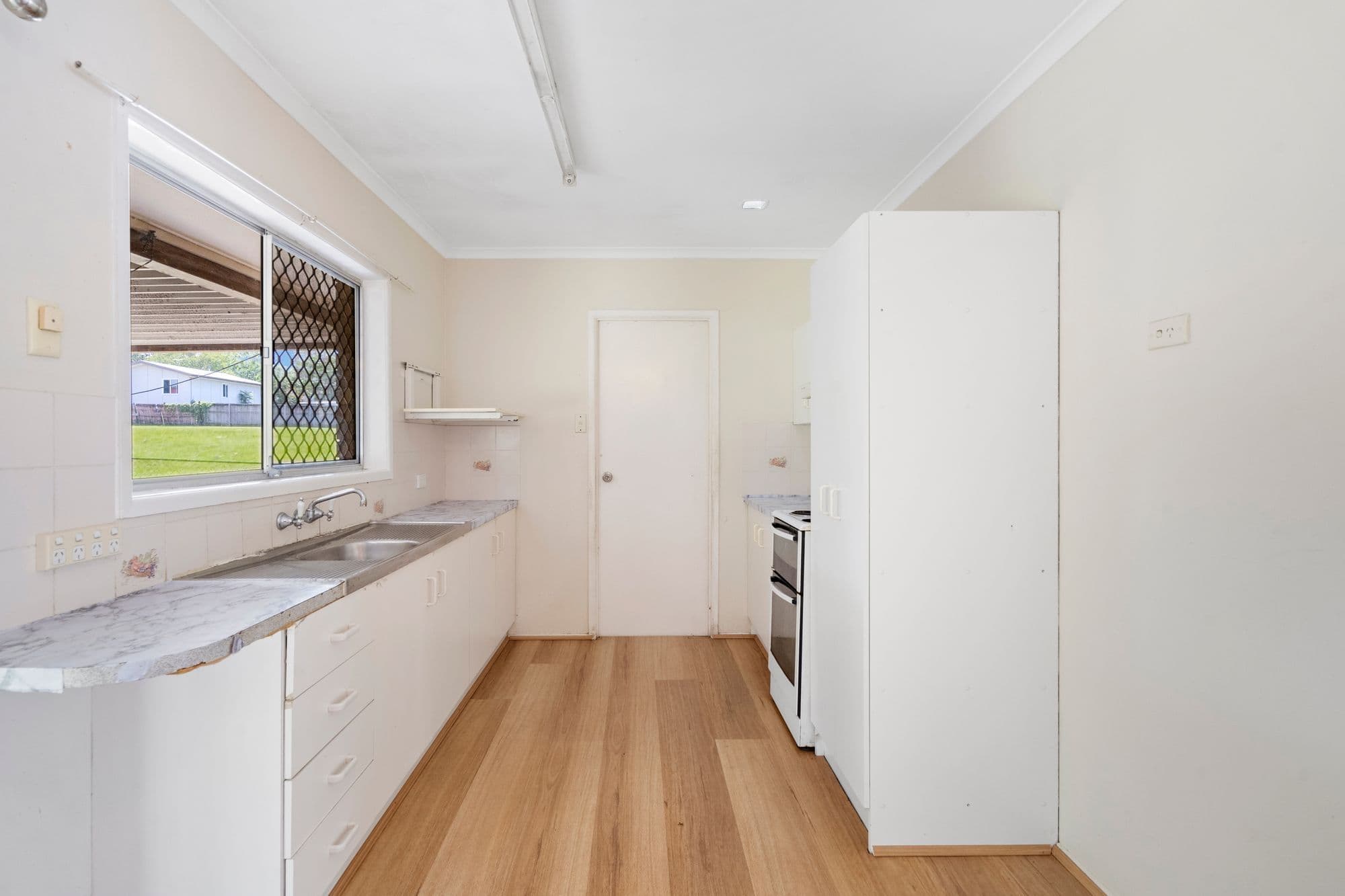 18 Anthony Street, Kingston QLD 4114, Kingston - Thumbnail 8