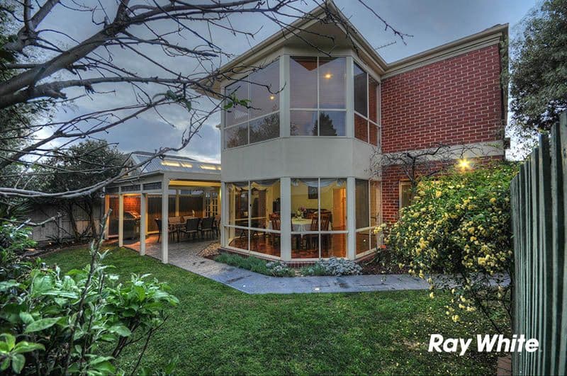 7 Earls Court, WANTIRNA SOUTH VIC 3152, Wantirna South - Thumbnail 3