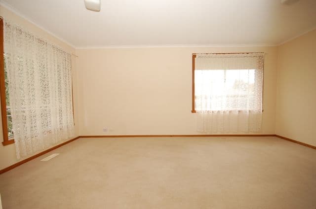 18 Gladstone Street, Lilydale VIC 3140, Lilydale - Thumbnail 5