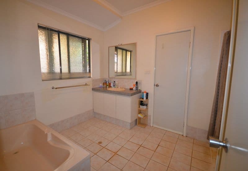 10 Challenor Drive, CABLE BEACH WA 6726, Cable Beach - Thumbnail 7