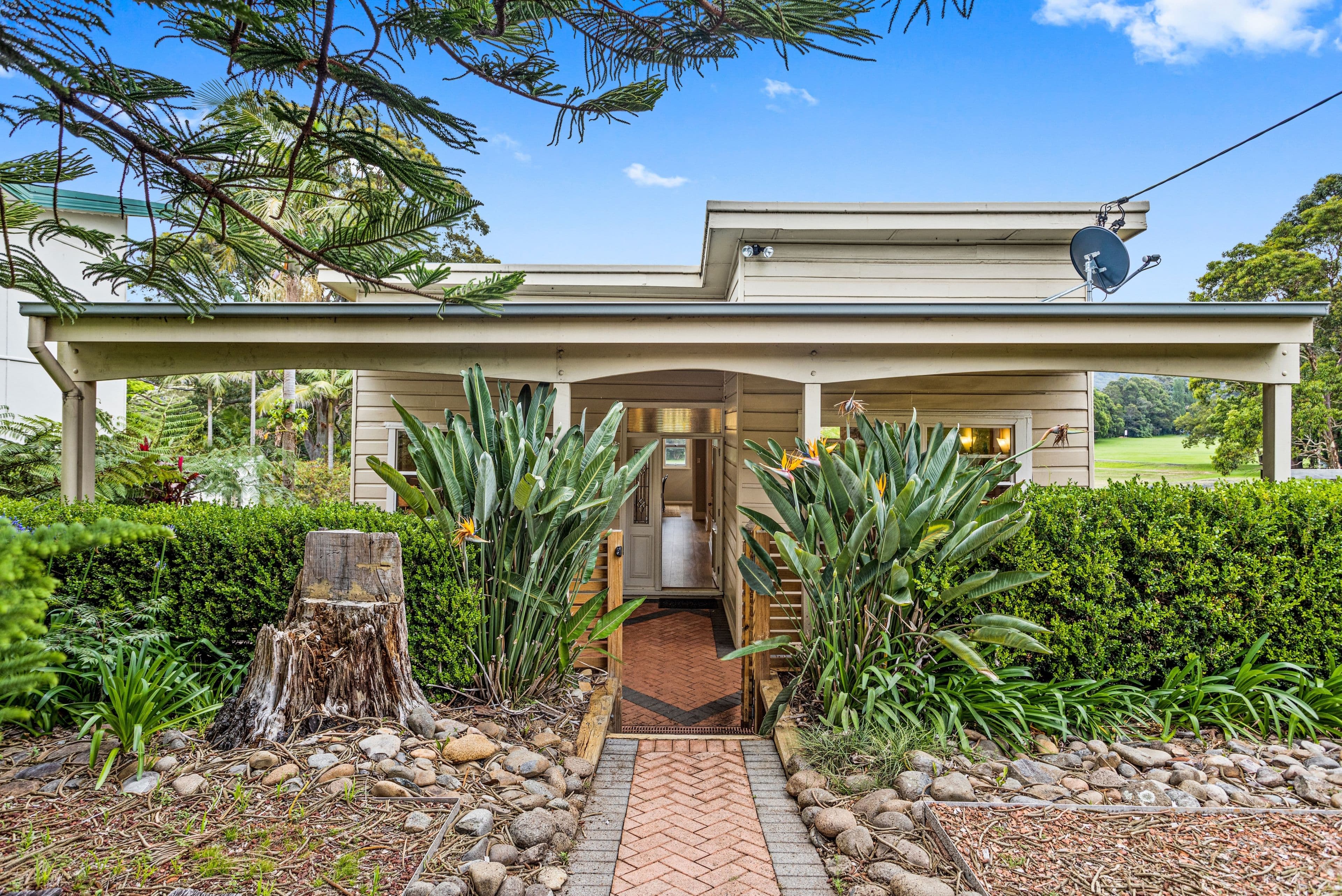 30 Pooraka Avenue, West Wollongong NSW 2500, West Wollongong - Image 1