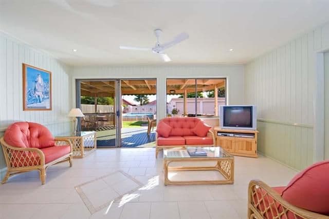 7 Edward Avenue, MIRANDA NSW 2228, Miranda - Thumbnail 3