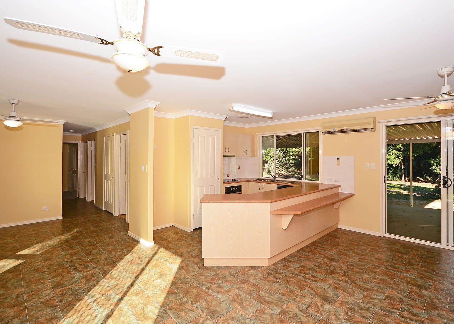 9 Foxwood Court, Dundowran Beach QLD 4655, Dundowran Beach - Thumbnail 7
