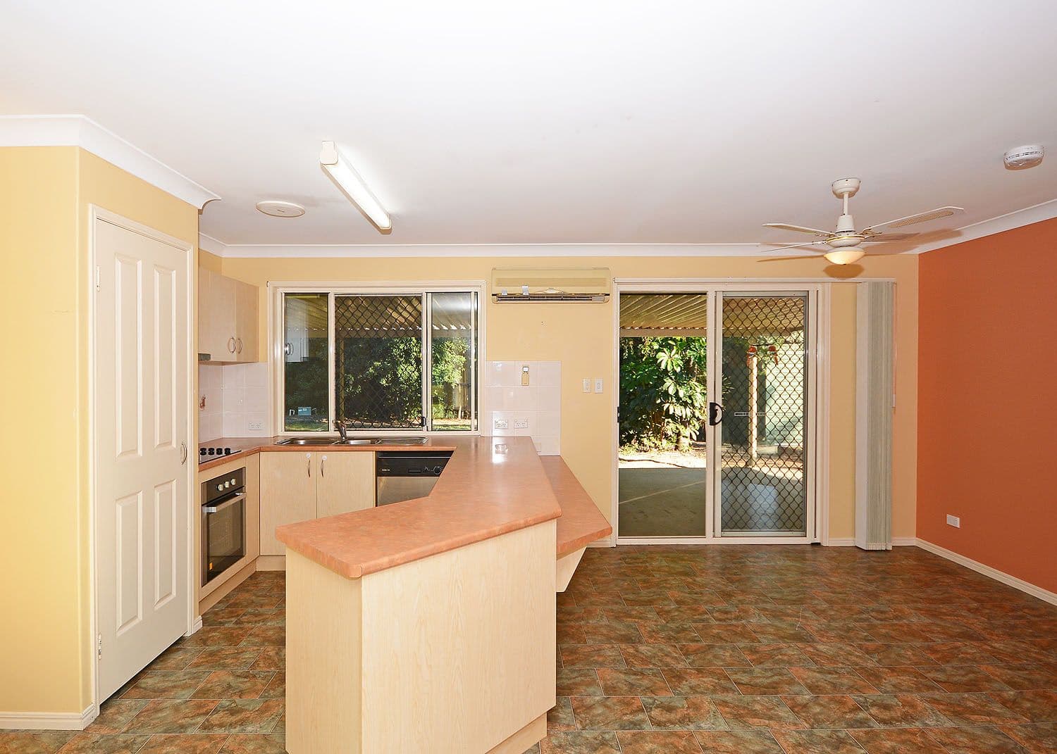 9 Foxwood Court, Dundowran Beach QLD 4655, Dundowran Beach - Thumbnail 8