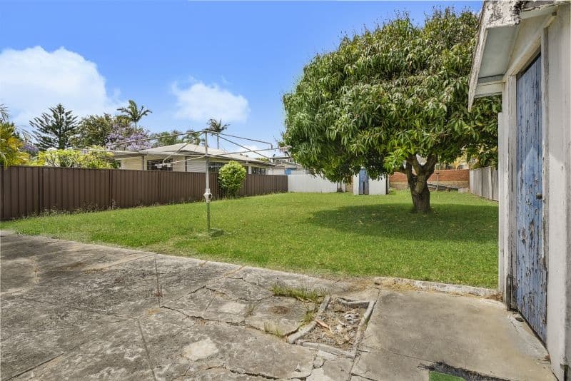 26 Willarong Road, Caringbah - Thumbnail 3