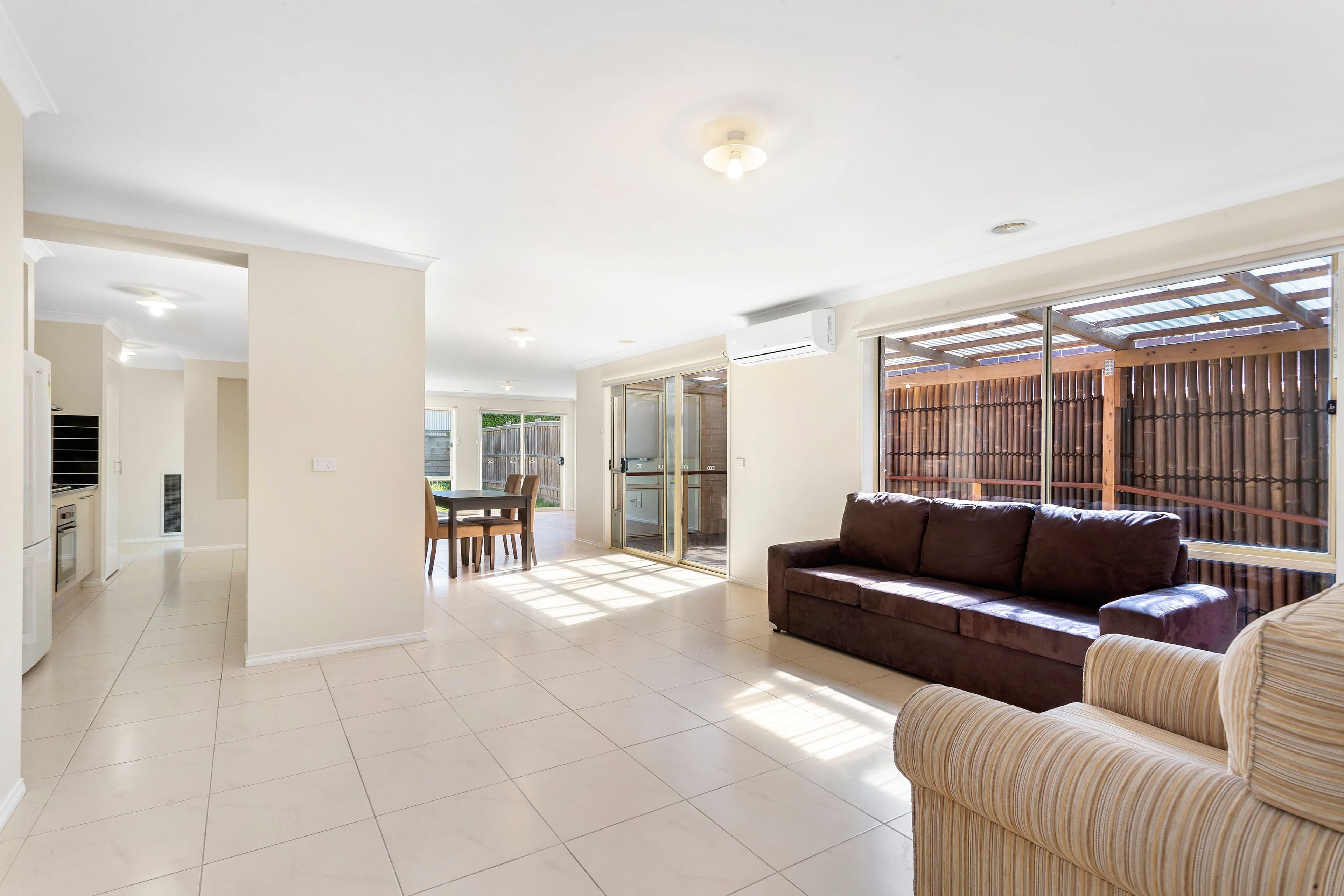 58 Vantage Point Boulevard, Doreen VIC 3754, Doreen - Thumbnail 2