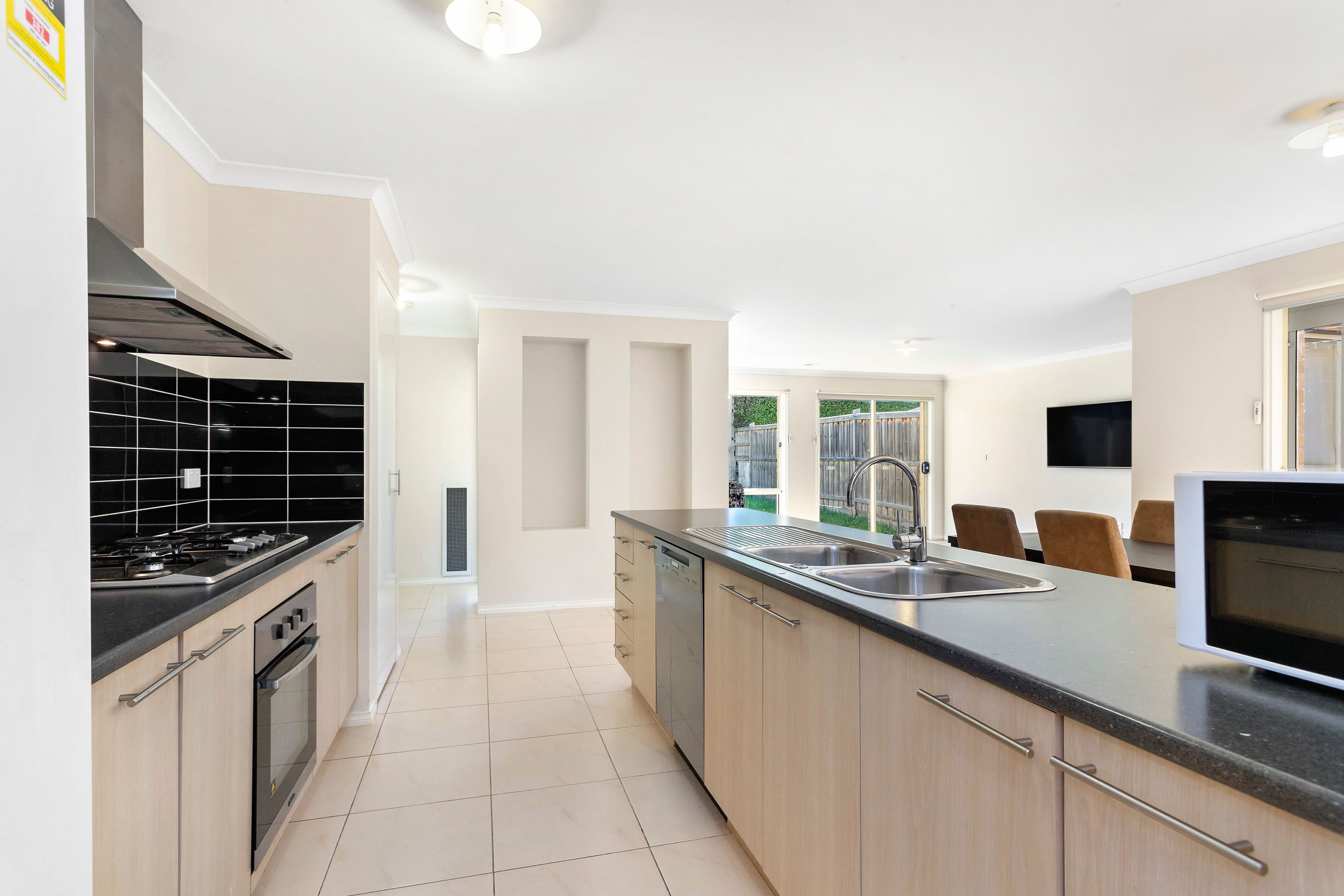 58 Vantage Point Boulevard, Doreen VIC 3754, Doreen - Thumbnail 4