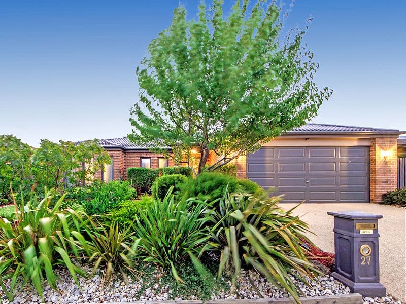27 Amaryllis Parade, TARNEIT VIC 3029, Tarneit - Thumbnail 2
