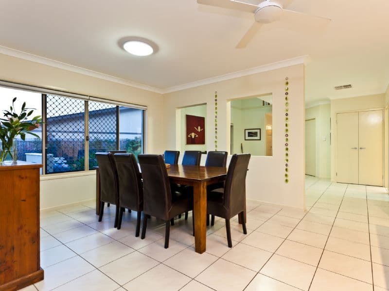 24 Nicklaus Parade, NORTH LAKES QLD 4509, North Lakes - Thumbnail 6