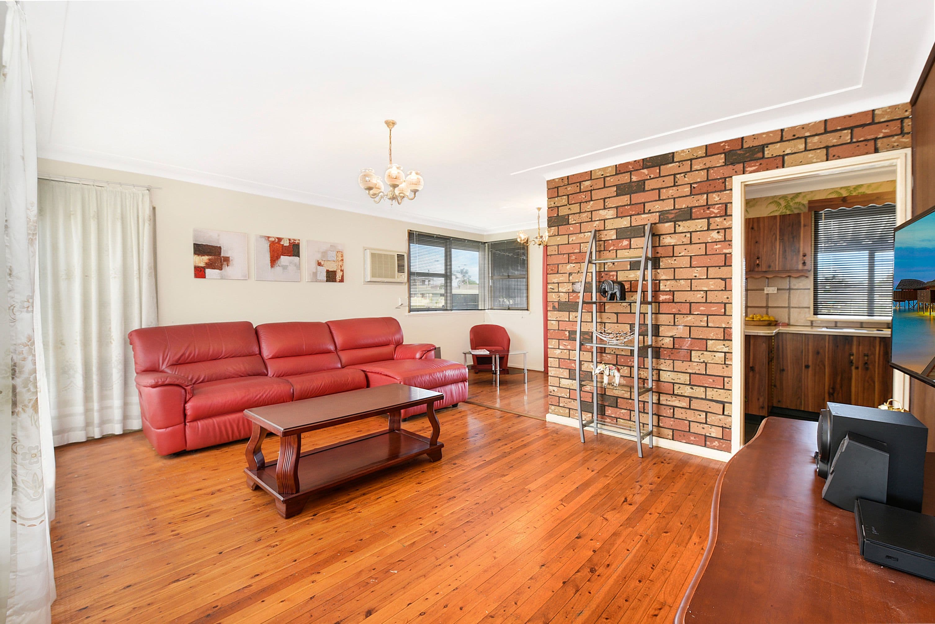 22 Smithdene Avenue, Ringwood East, Ringwood East - Thumbnail 2