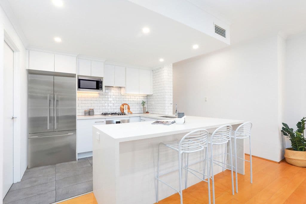 3 Rosebery Place, Balmain NSW 2041, Balmain - Thumbnail 3