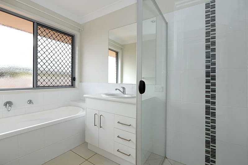 31 Goshawk Drive, Highfields QLD 4352, Highfields - Thumbnail 5