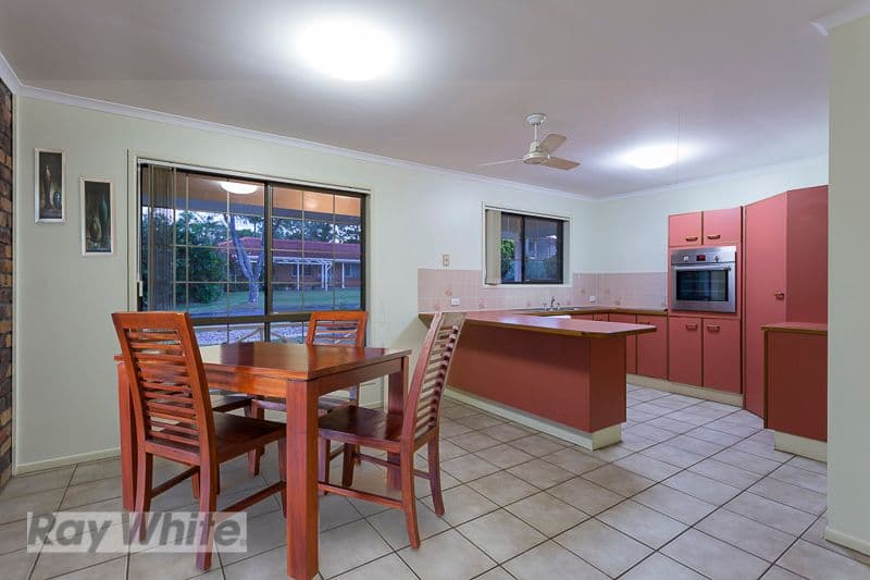 12 Tarcutta Street, CLEVELAND QLD 4163, Cleveland - Thumbnail 2