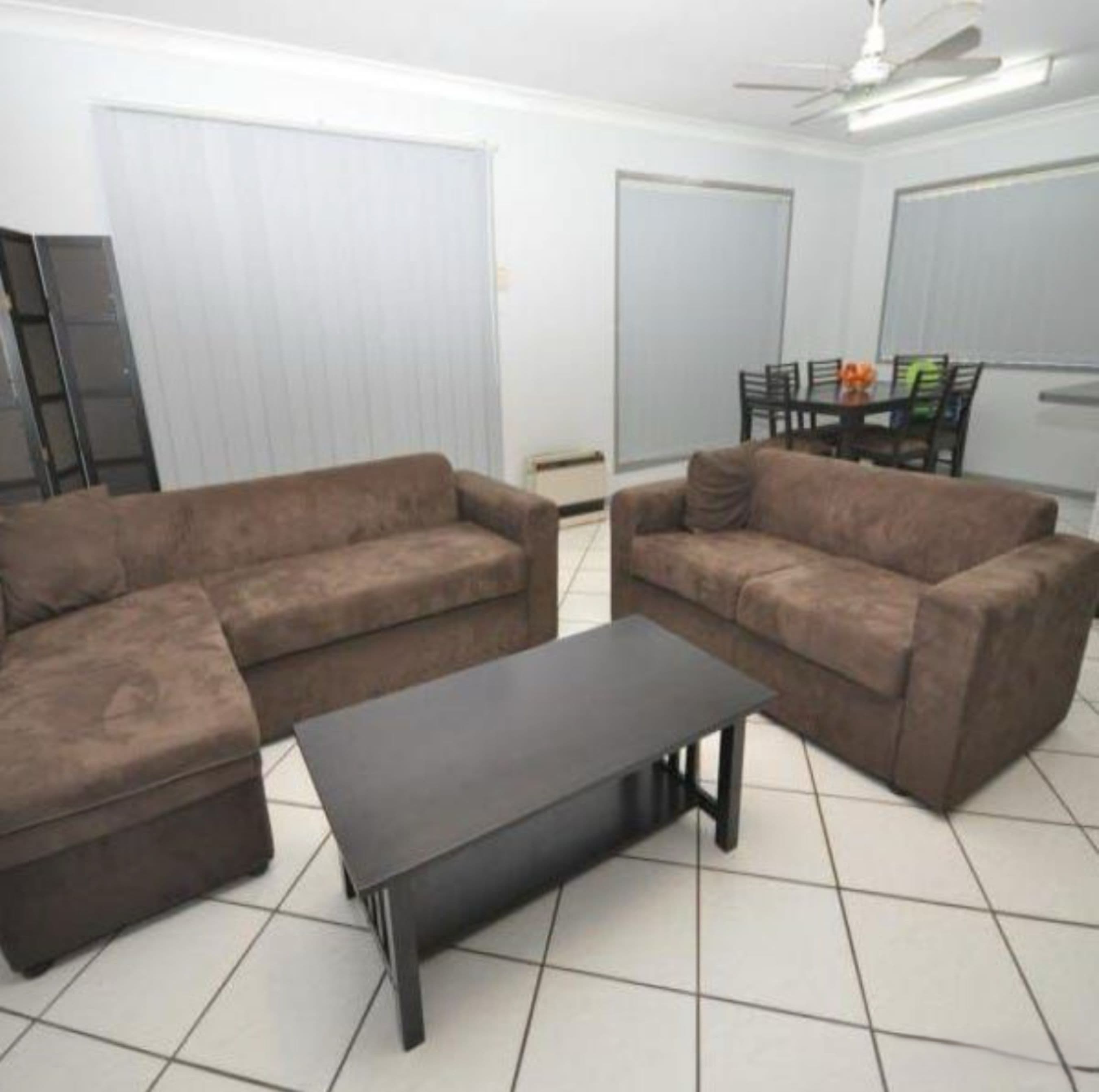 18 Barossa Street, Kingston QLD 4114, Kingston - Thumbnail 3