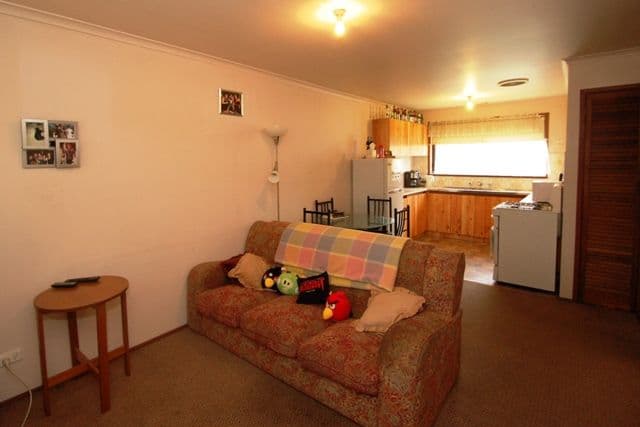 812 Plenty Road, SOUTH MORANG VIC 3752, South Morang - Thumbnail 2