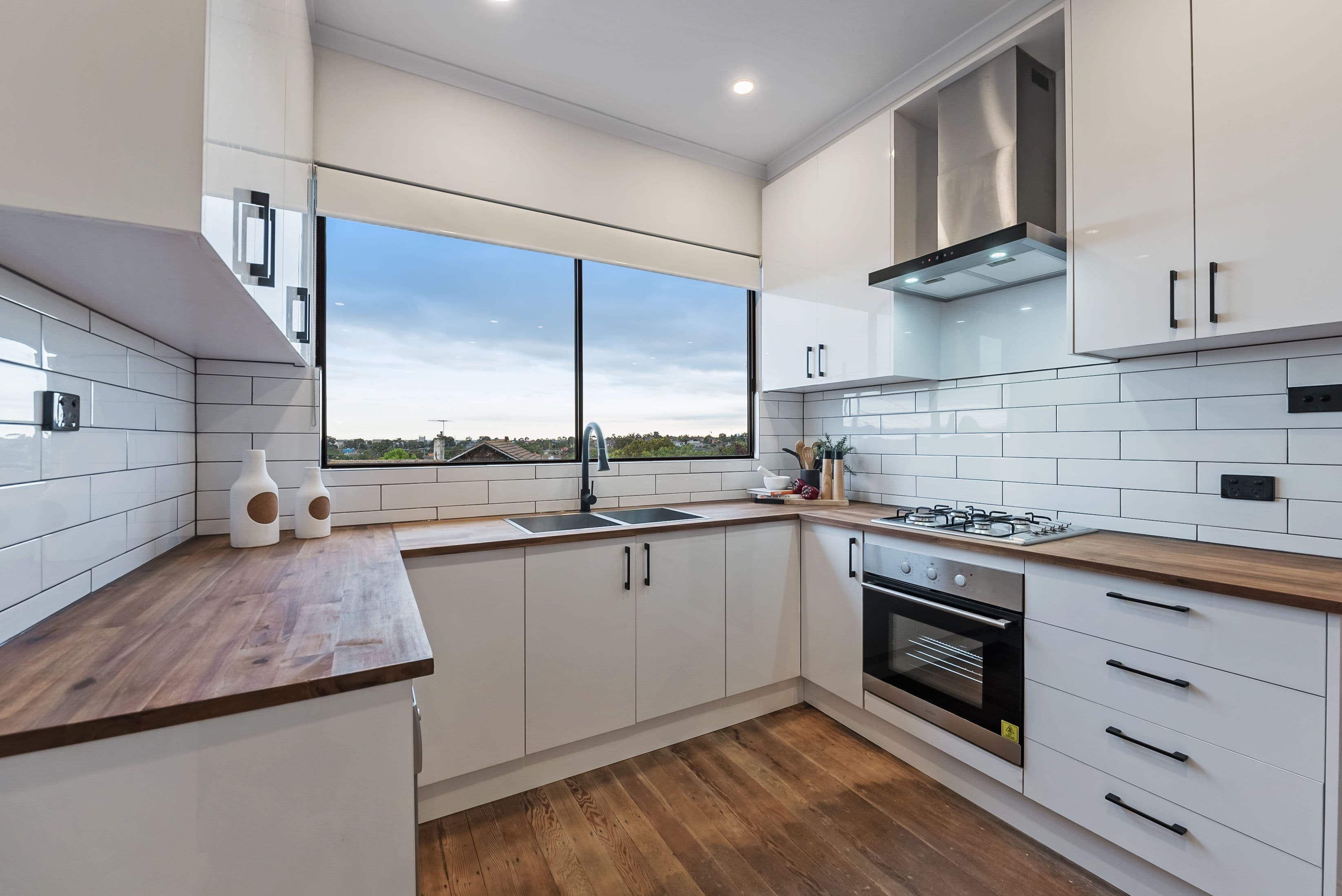 7 Oulton Crescent, Reservoir VIC 3073, Reservoir - Thumbnail 5