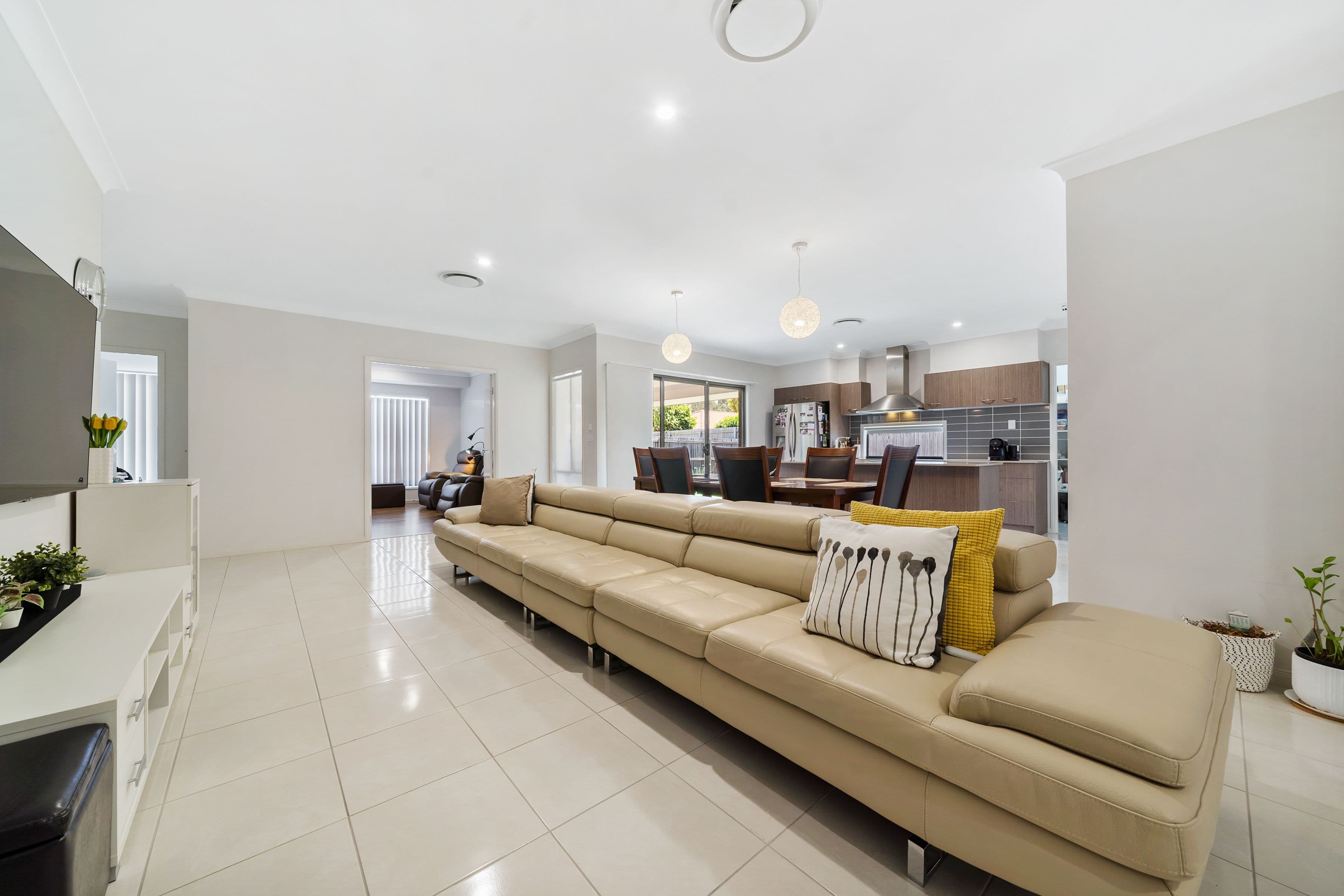 43A Short Street, Loganlea QLD 4131, Loganlea - Thumbnail 3