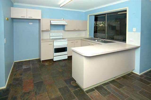 30 Balyata Street, WARANA QLD 4575, Warana - Thumbnail 3