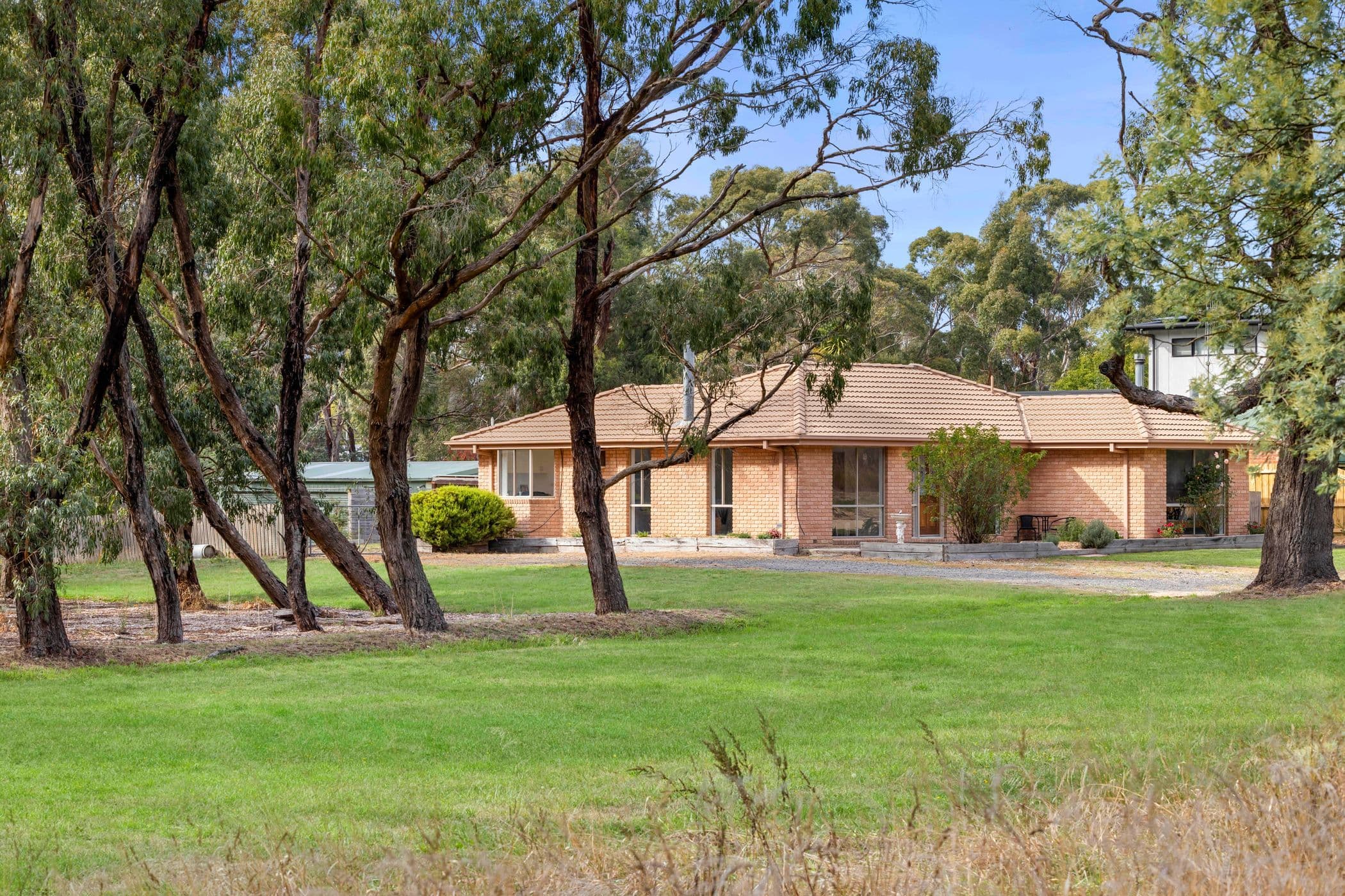 28 Jeffreys Street, Woodend VIC 3442, Woodend - Image 1