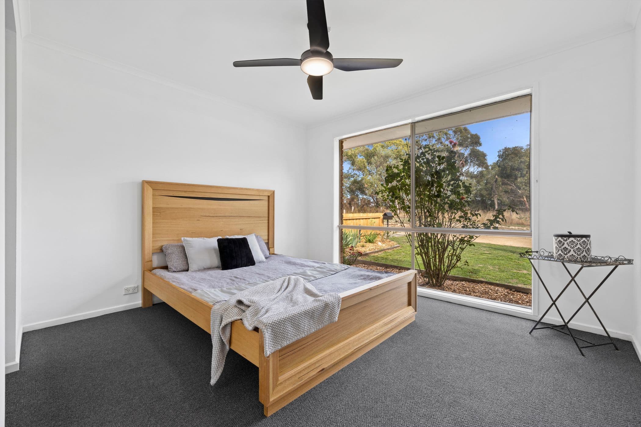 28 Jeffreys Street, Woodend VIC 3442, Woodend - Thumbnail 6