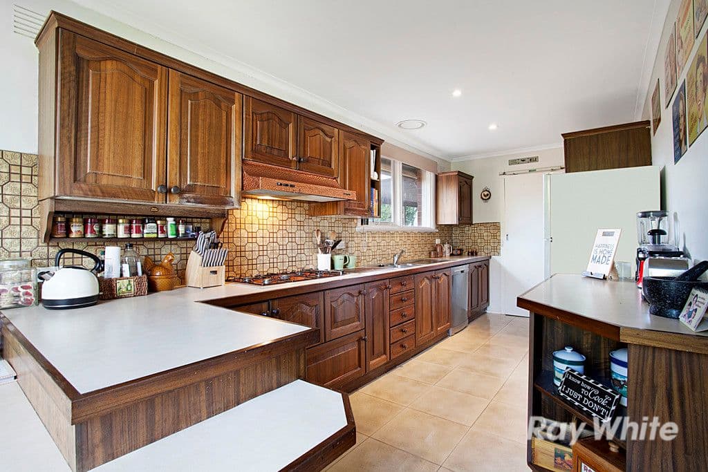 33 Christie Street, Knoxfield VIC 3180, Knoxfield - Thumbnail 4