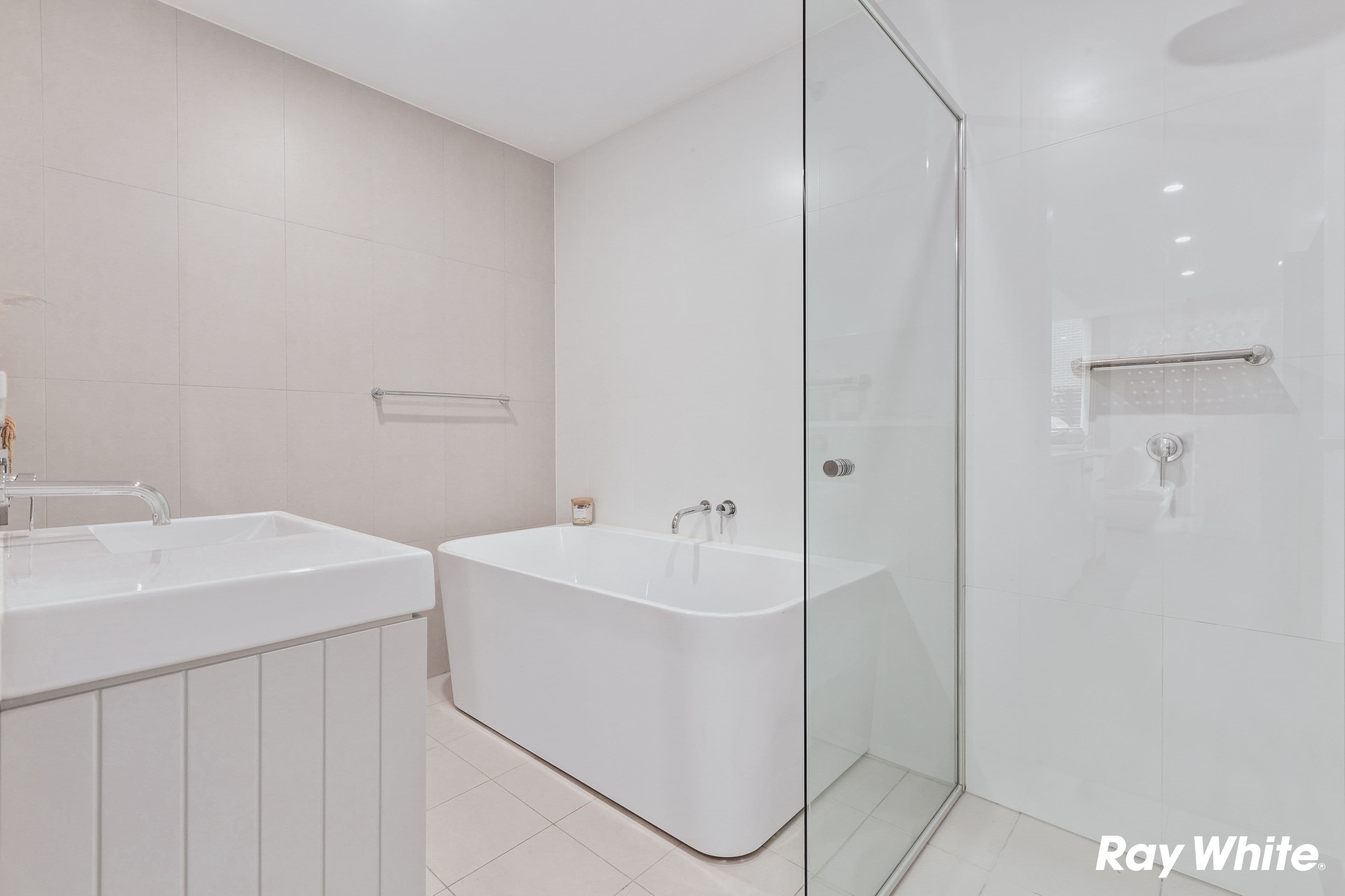 2 Gerberra Place, Kellyville NSW 2155, Kellyville - Thumbnail 6