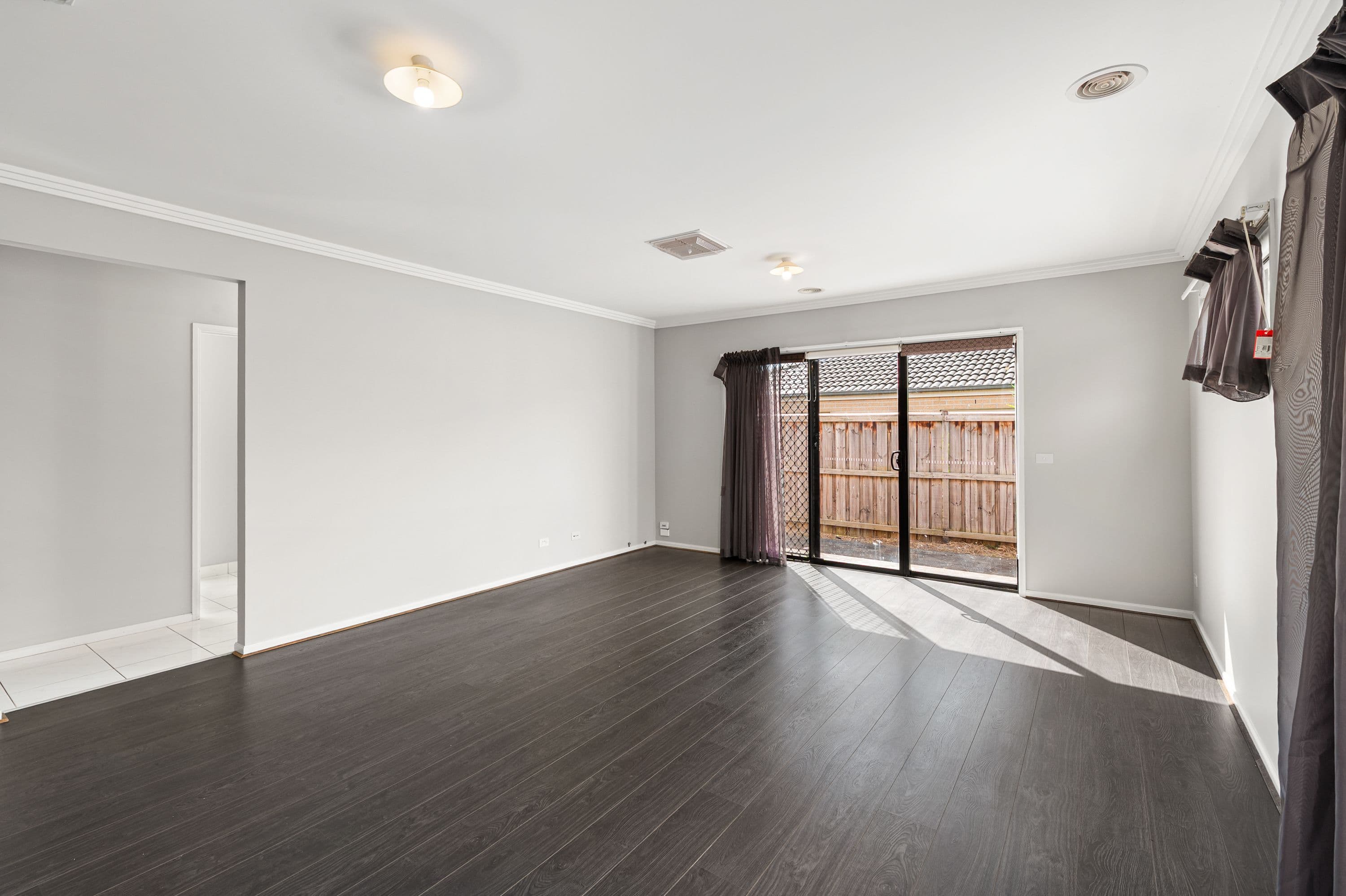 10 Balvicar Way, Mernda VIC 3754, Mernda - Thumbnail 5