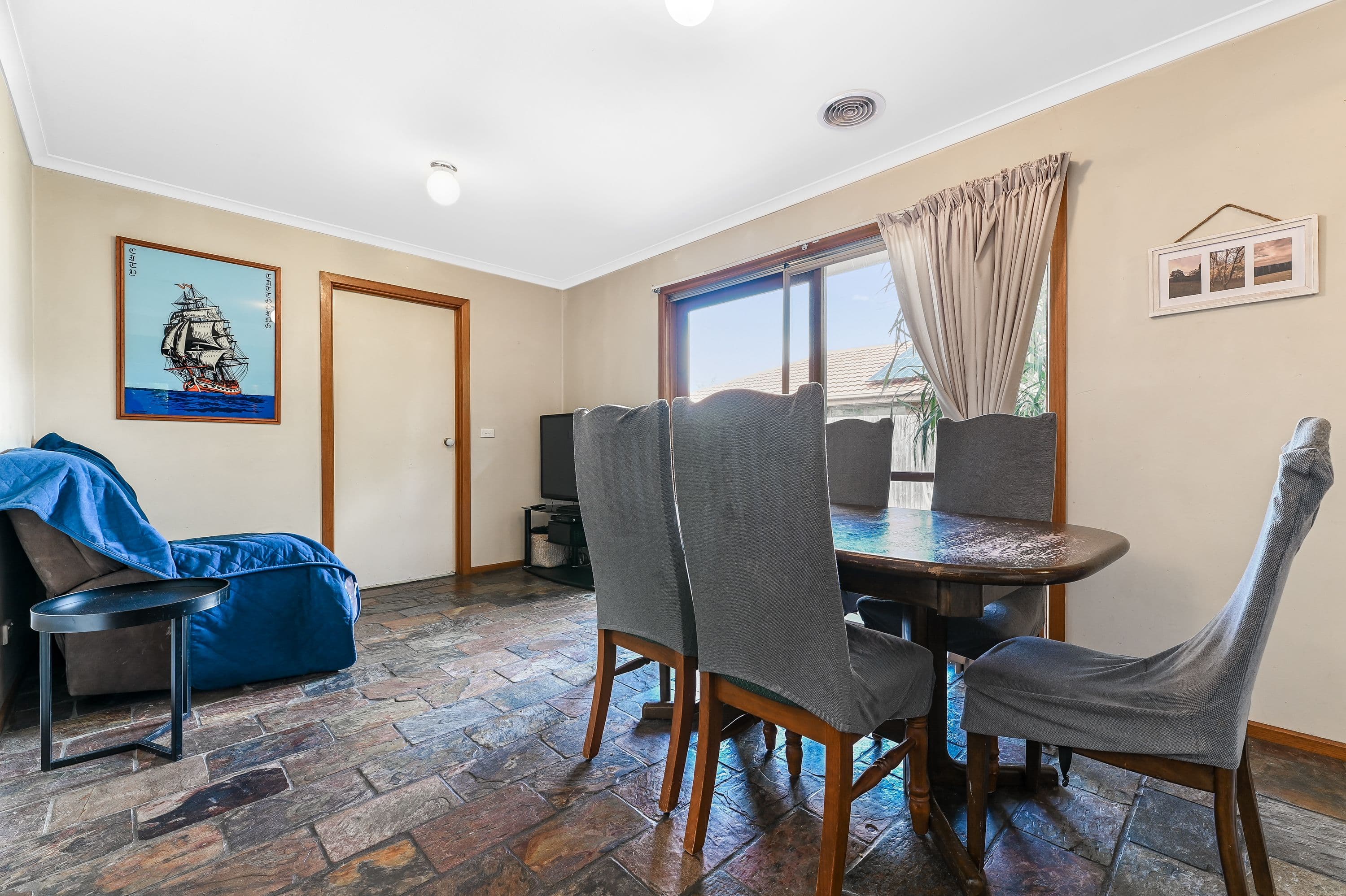 20 Florence Avenue, Berwick VIC 3806, Berwick - Thumbnail 6