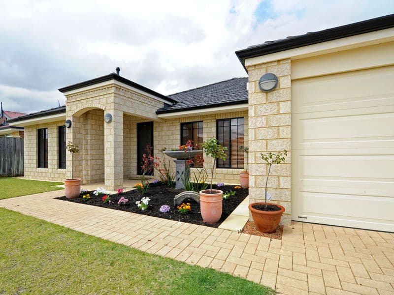 34 Boyle Avenue, ROCKINGHAM WA 6168, Rockingham - Image 1